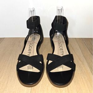 Sole Society SO-SEFRAYA Women's Black Strappy Sandal Size 6.5/37